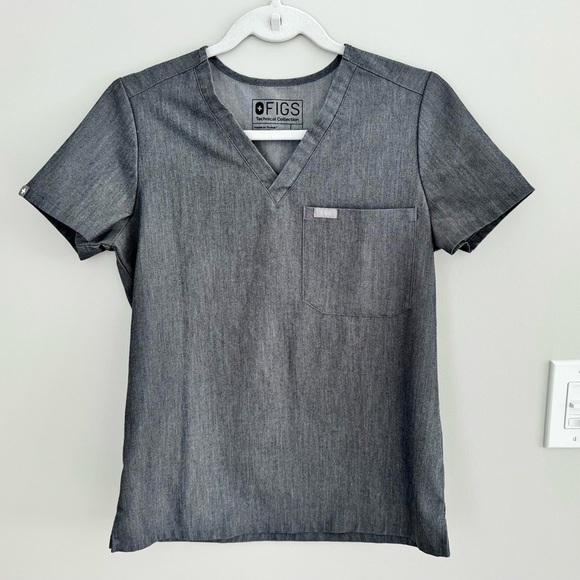 Figs Catarina One Pocket Scrub Top V-Neck Stretch Women XS Graphite FW1000 - Picture 3 of 12